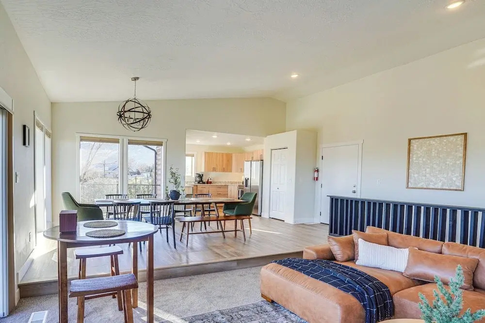 Cedar City Home w/ Mountain Views & Game Room!