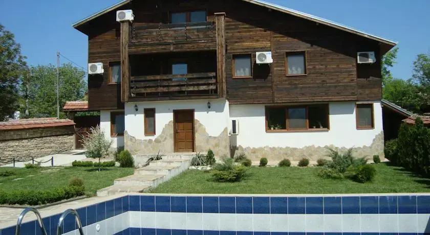 Moskito Guest House