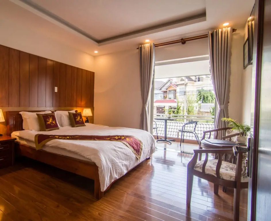 Robins Villa