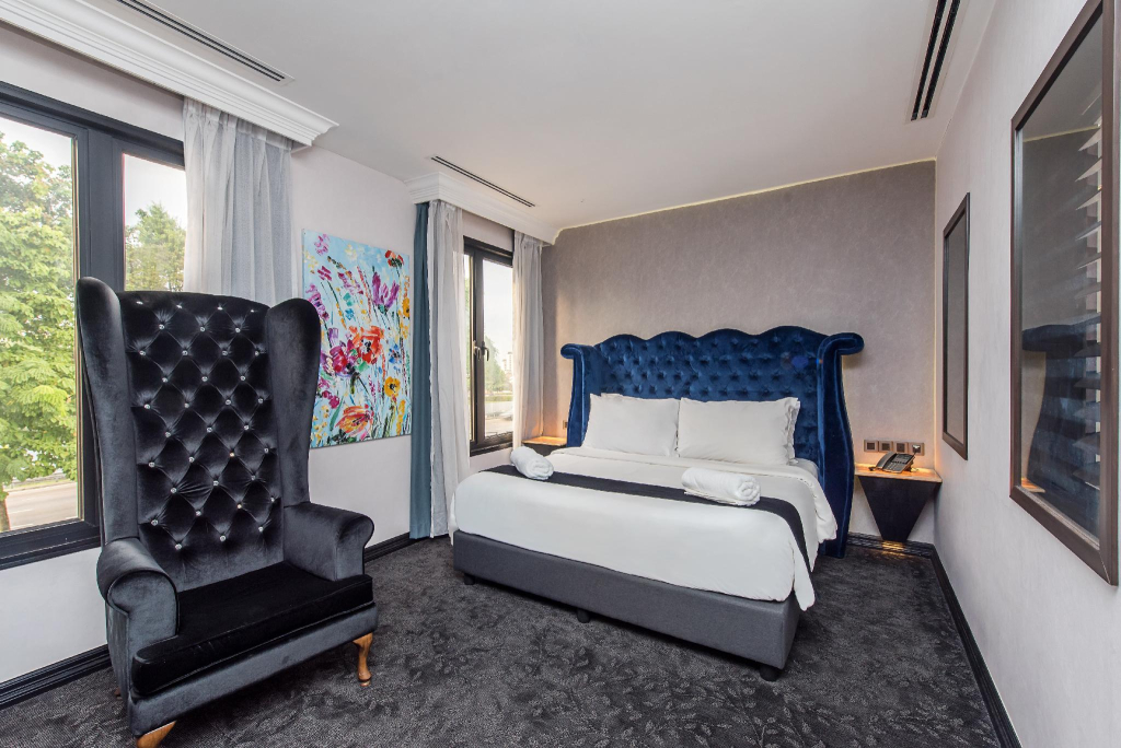 HAKO HOTEL JBCC