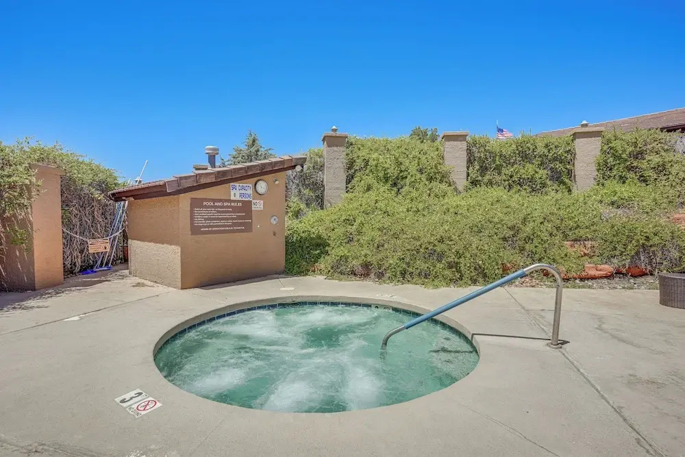 Sedona Condo on Golf Course w/ Pool Access!