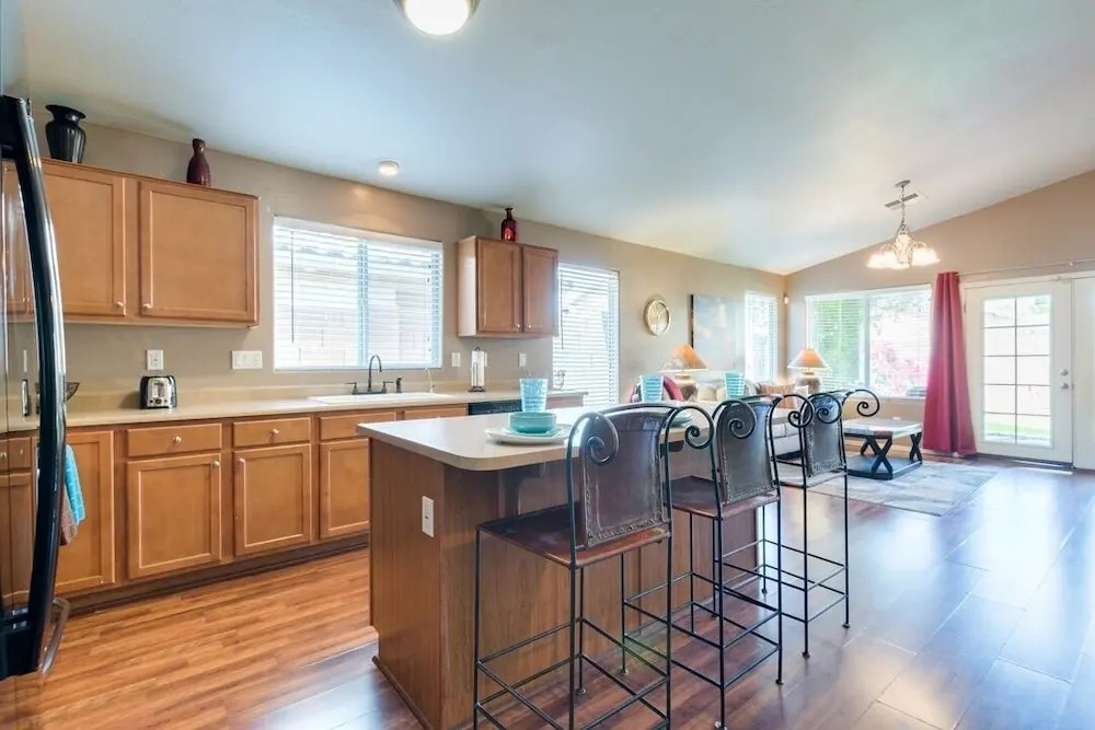 Palmen 4 Bedroom Home