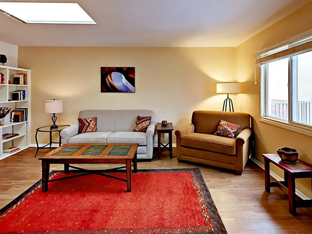 Bishops Lodge Unit 18 - 1 Br Apts