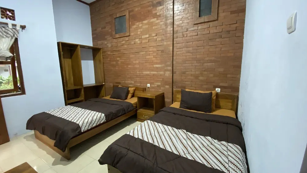 Homestay Candi Pawon Fahrurohman Syariah