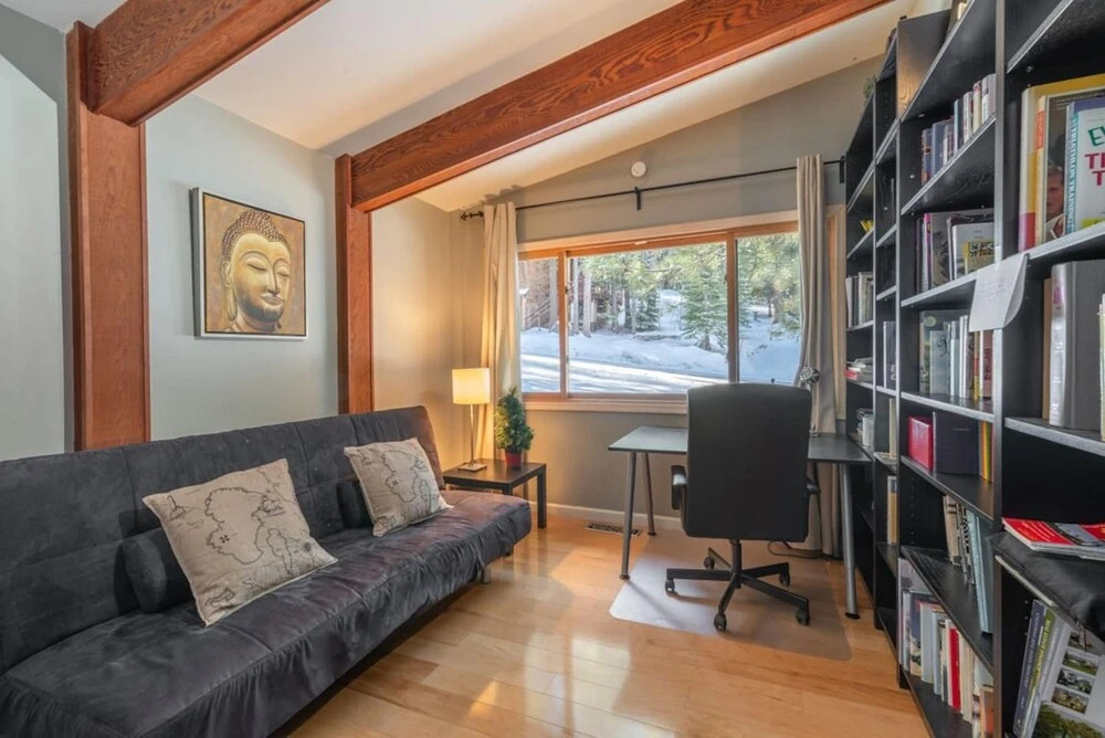 Truckee Contemporary Oasis