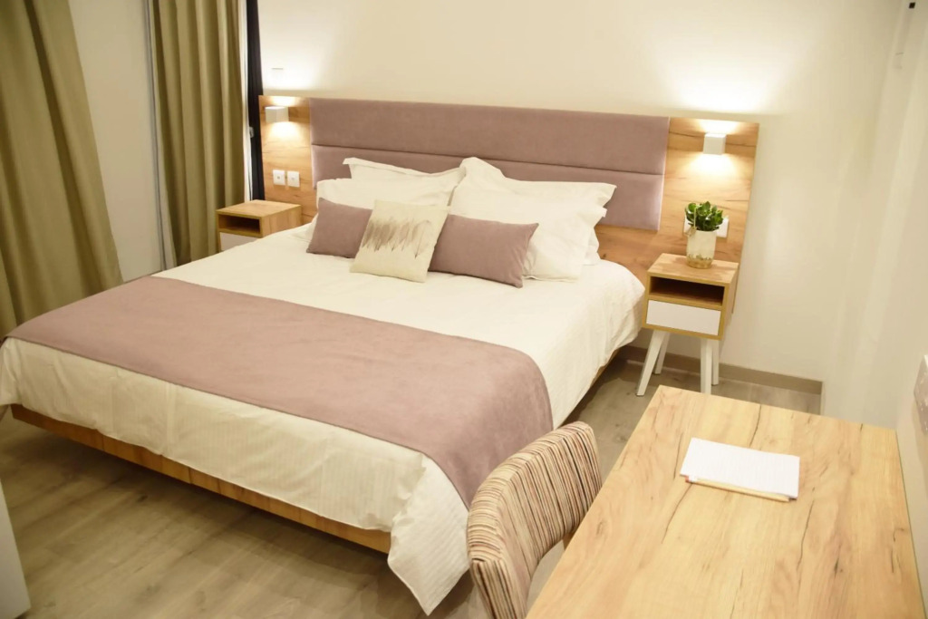 Hypnos Boutique Hotel