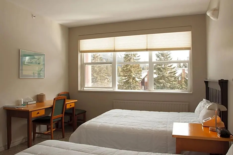 Banff Y Mountain Lodge