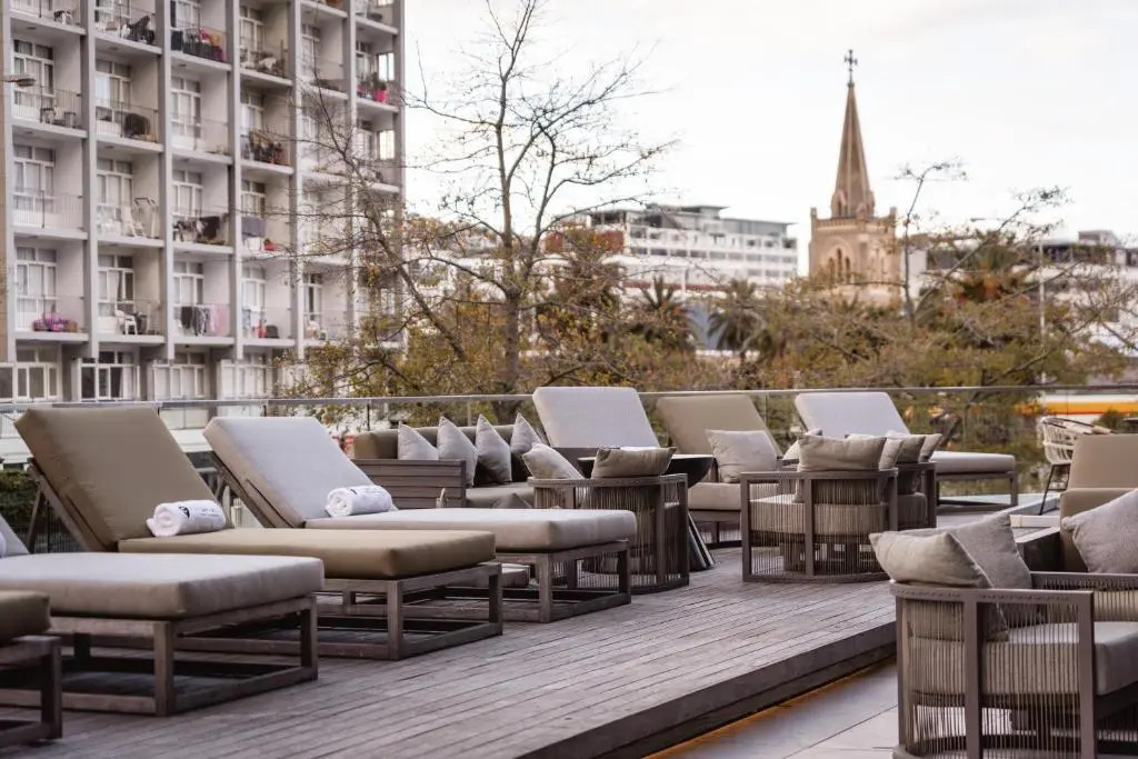 The Capital 15 on Orange Hotel & Spa
