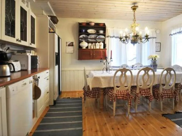 Villa Lövkulla with Sauna
