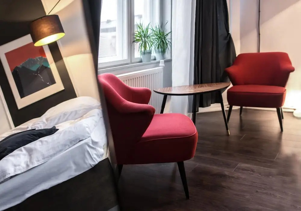 Klasyczno Nowoczesny Loft z wykuszem
