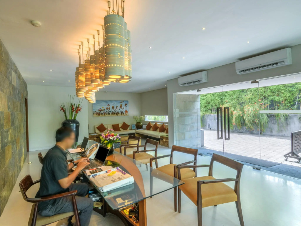 The Layar - Designer Villas and Spa