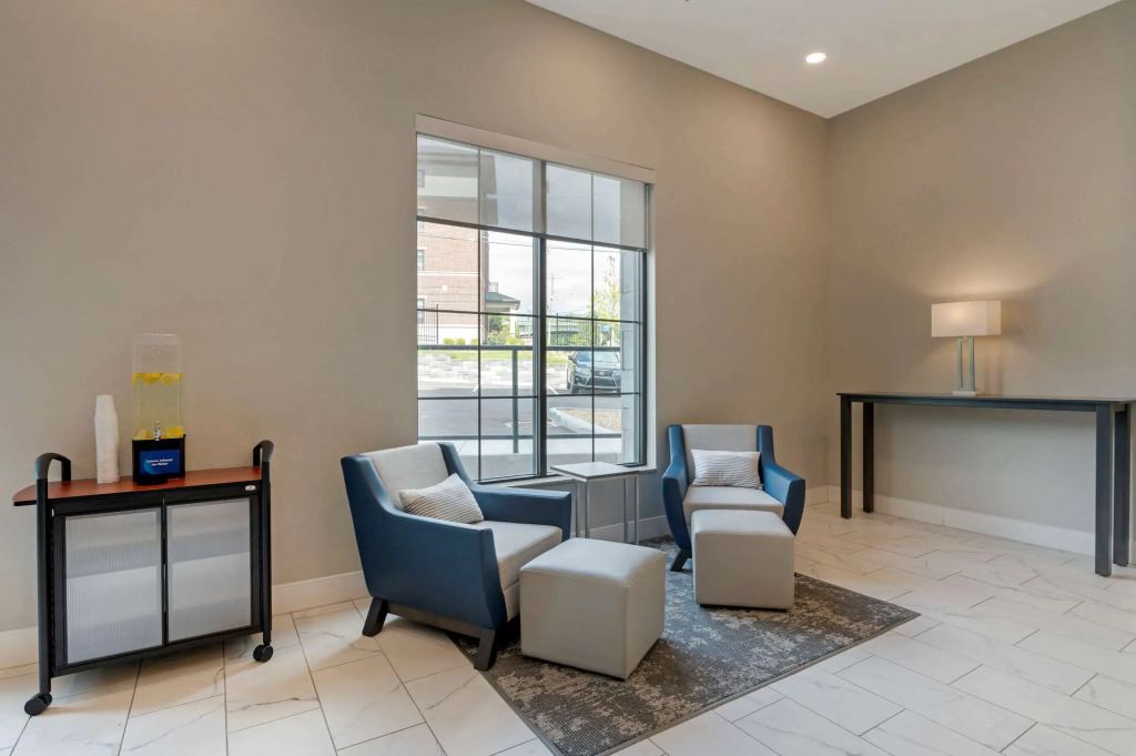 MainStay Suites Cincinnati University - Uptown