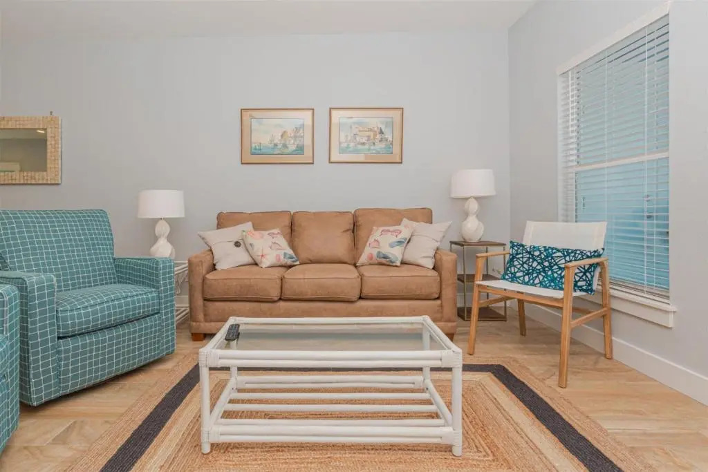 Copano Breeze by Miss Kitty’s