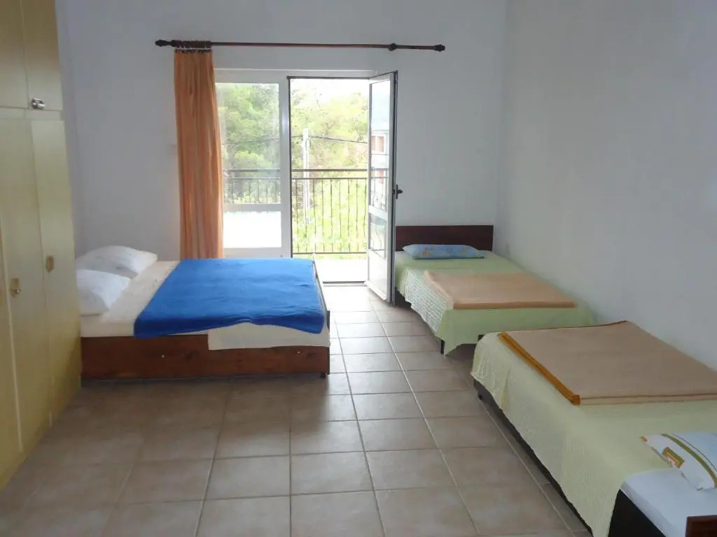 Apartments Vrša