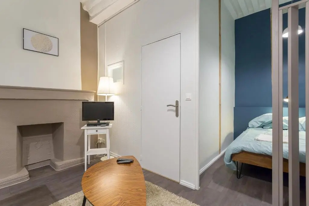 Jusquà 6 personnes au coeur du Vieux Lyon
