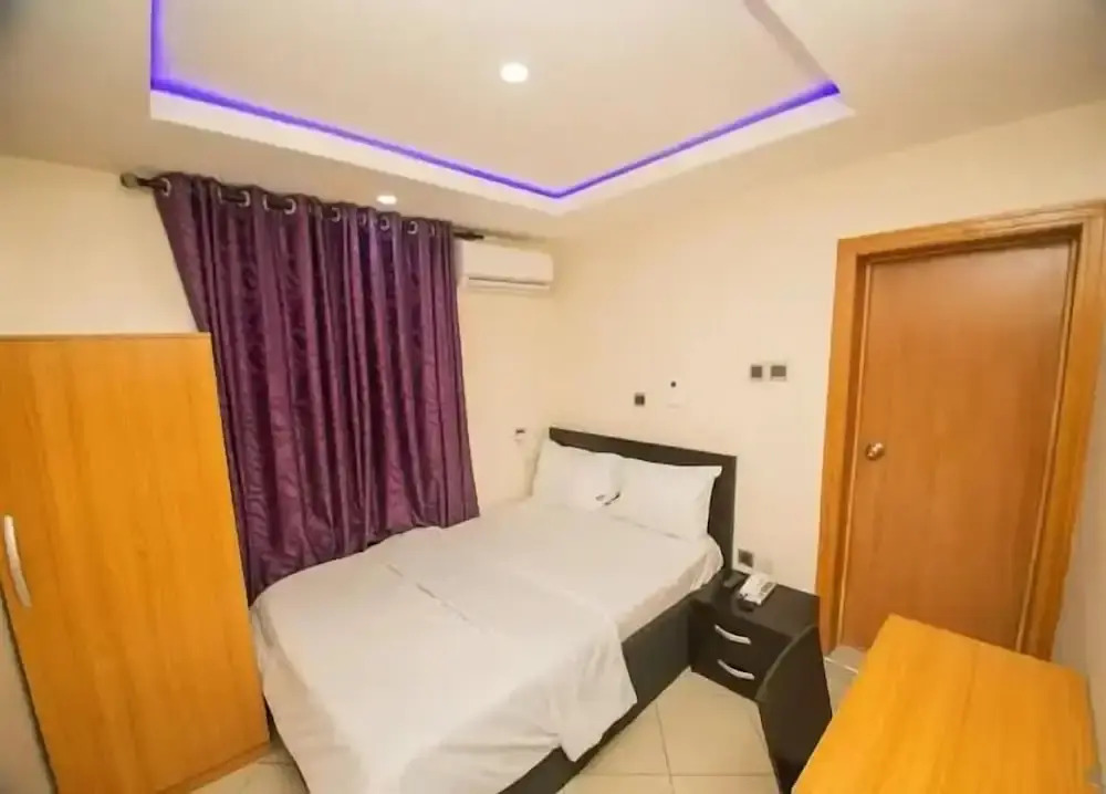 Waje Hotel