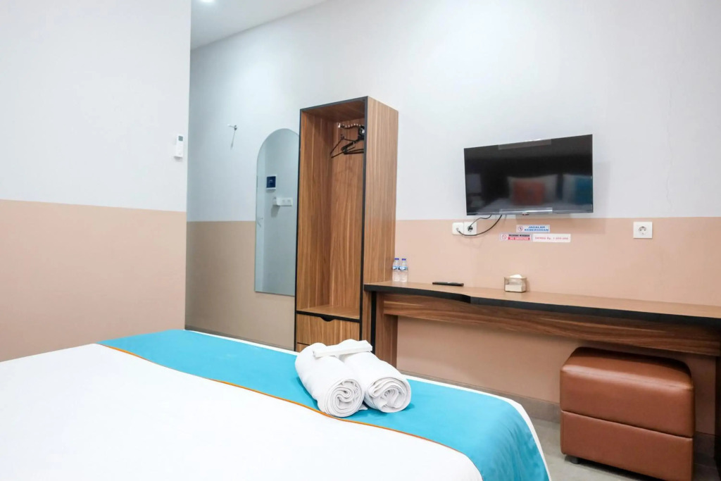 Sans Hotel Rajawali Surabaya by RedDoorz