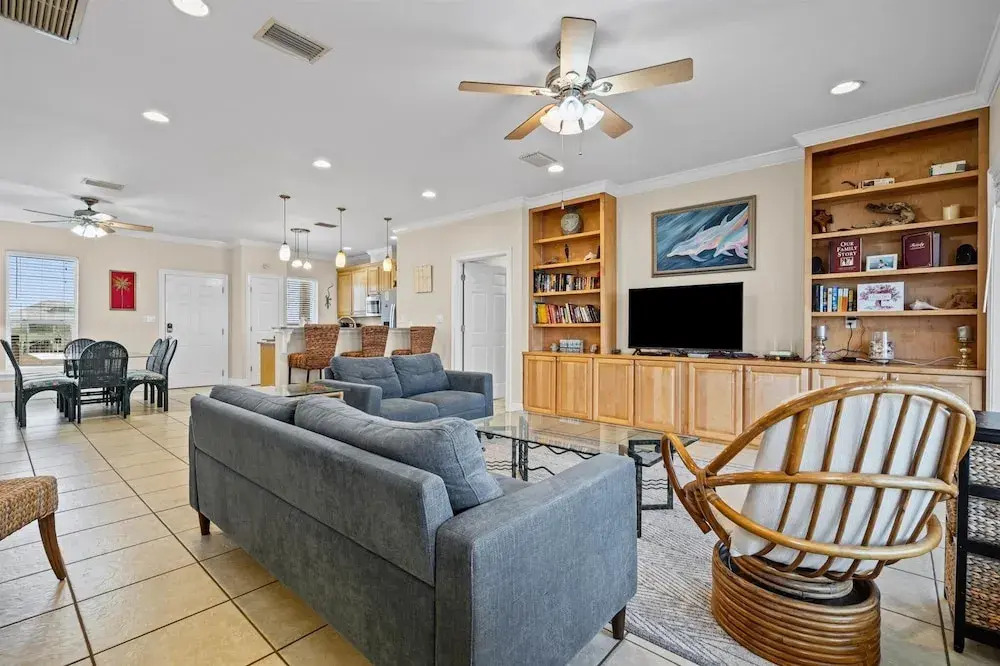 Off The Hook - Very Private Lot With Amazing Gulf Views Perfect For Your Family Beach Vacation 4 Bedroom Home by RedAwning
