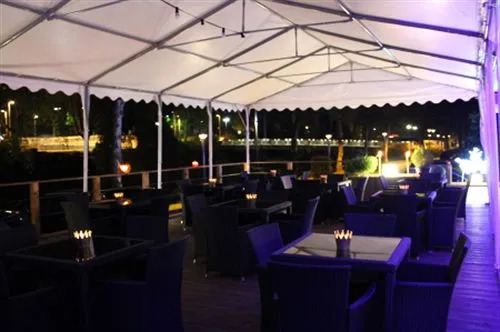 Kronen Hotel