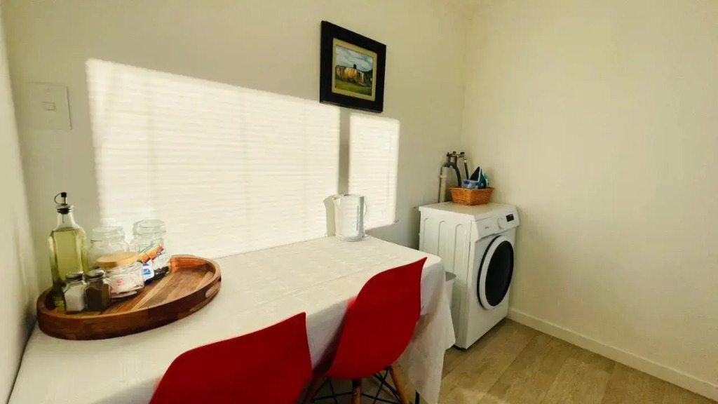 Little Home on Glanmire (Adults Only)