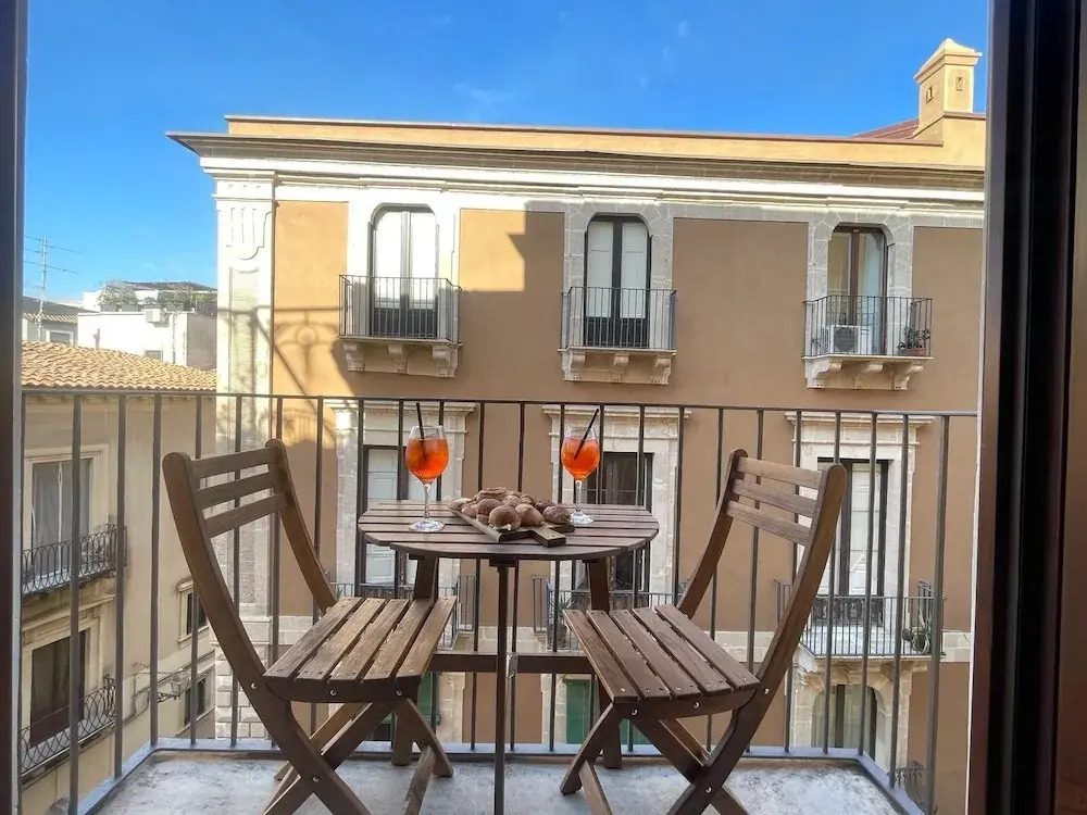 Maison Etnea