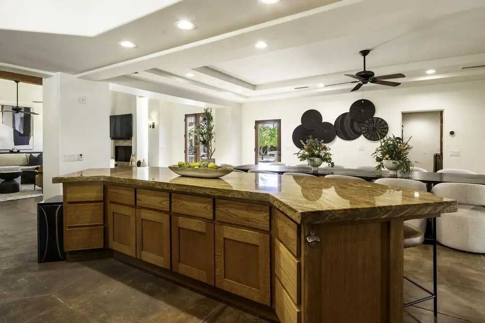 Luxury Living With Game Rooms Poolside Paradise