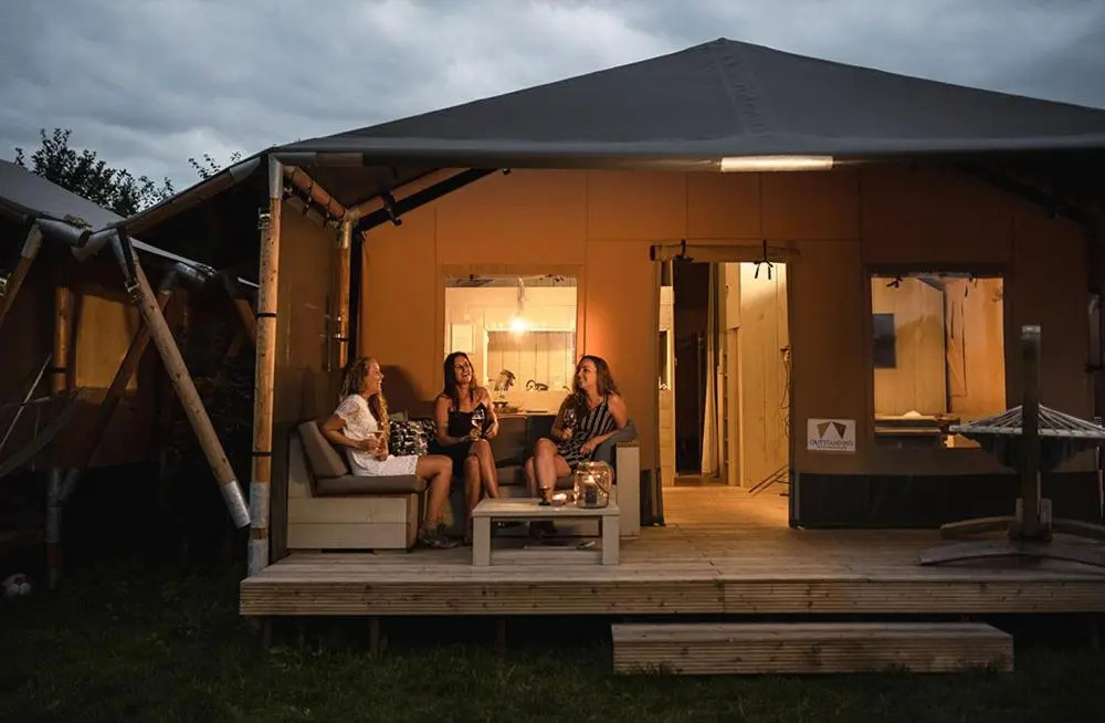 Luxe Safaritent 6 persoons op Camping Rijsterbos