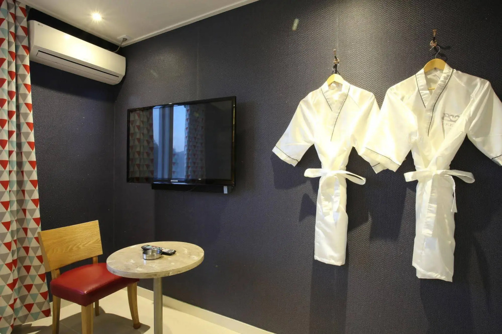 Cello Hotel
