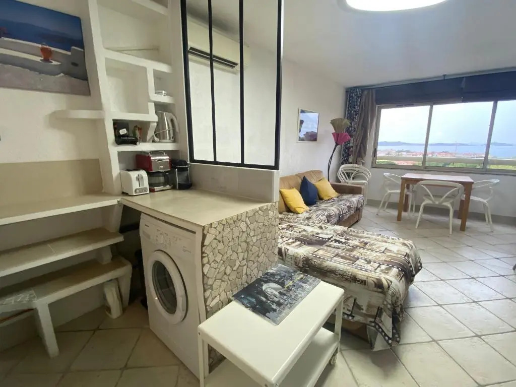 Boost Your Immo Six Fours les Plages Drakkar 733