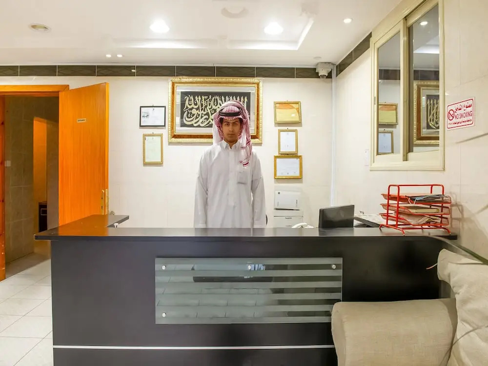 OYO 492 Rose Plaza For Housing Units
