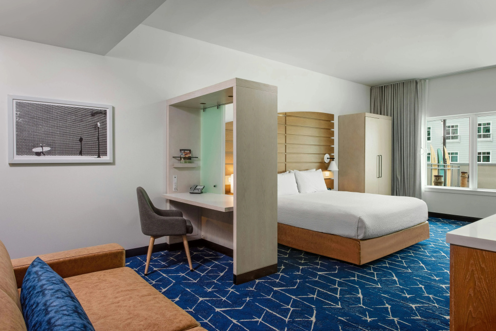 SpringHill Suites by Marriott Oceanside Beach