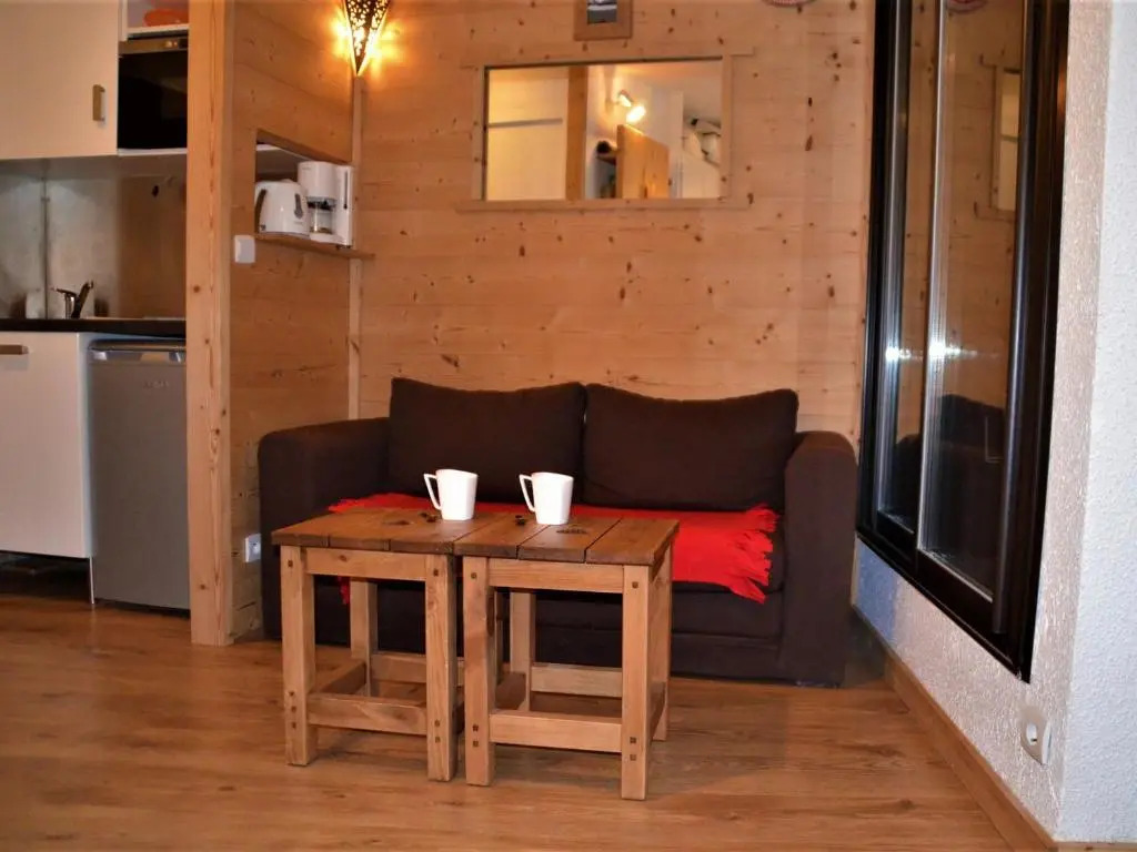 Appartement Les Menuires, 1 pièce, 3 personnes - FR-1-452-144