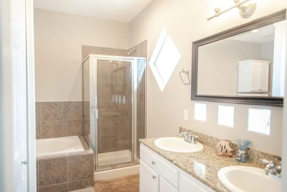 Easy Breezy 3 Bedroom Townhouse