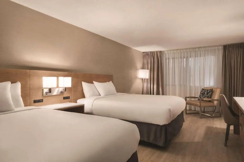 Clarion Hotel Milwaukee Airport