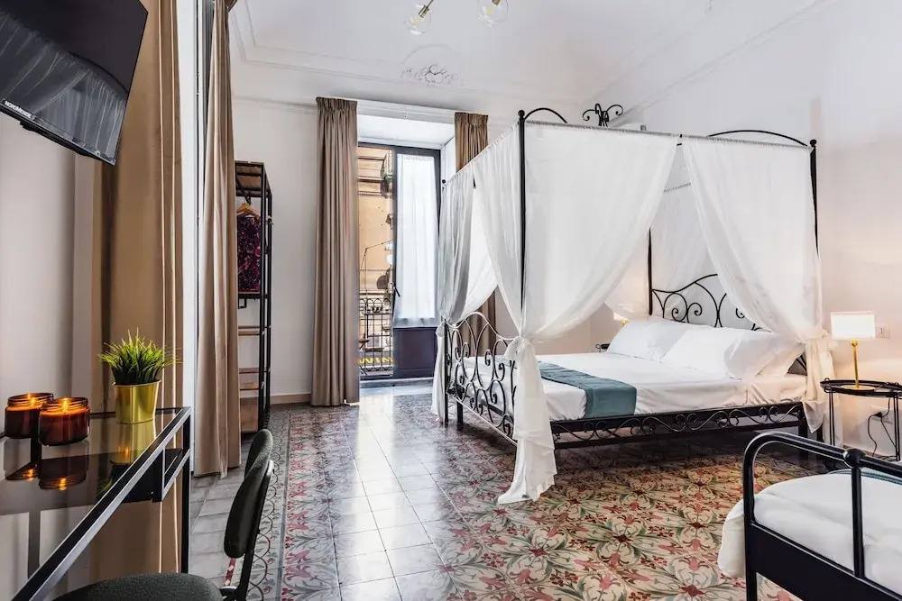 Catania Historical Escape by Wonderful Italy