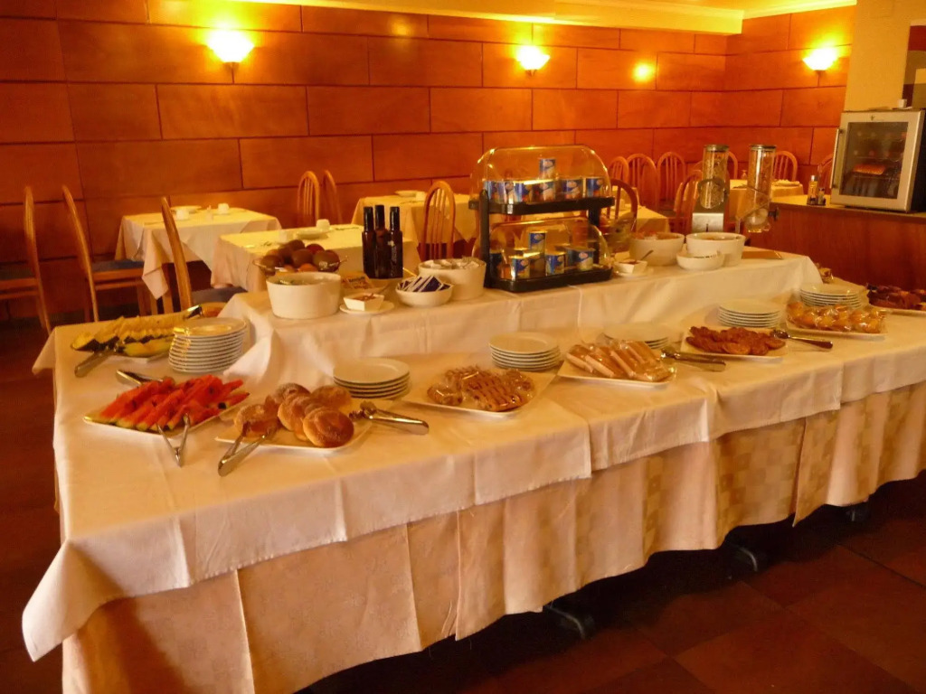 Hotel Atalaya I