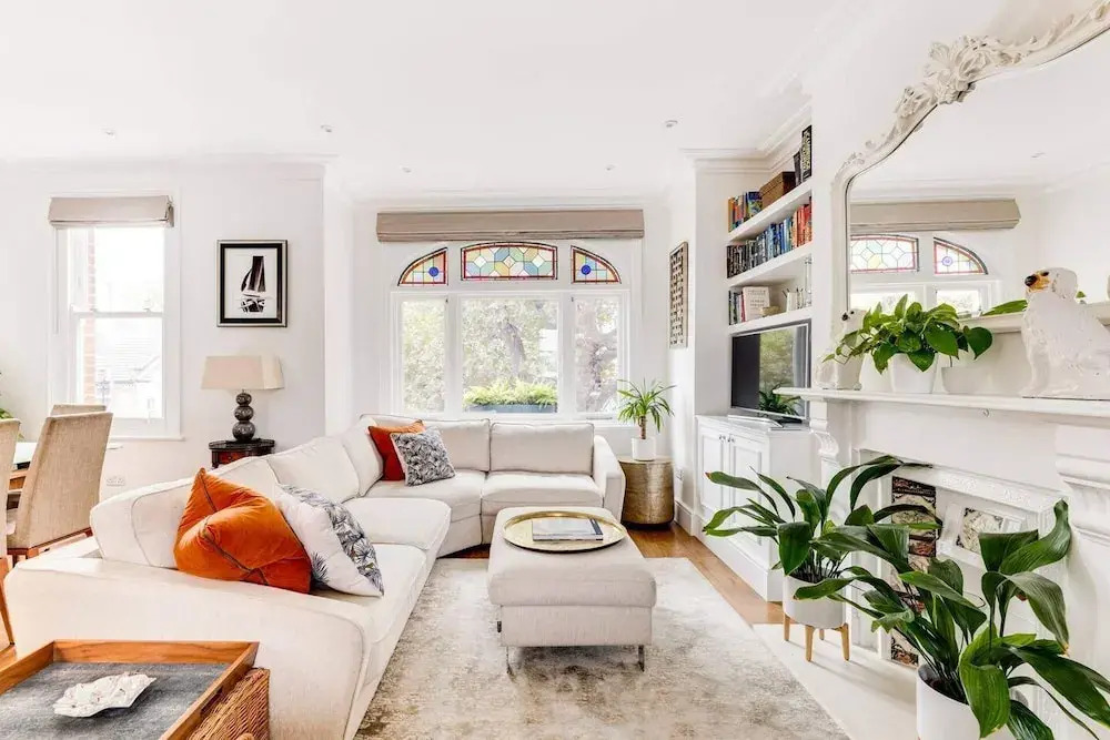 Luxury 3-bed Apartment in Central London