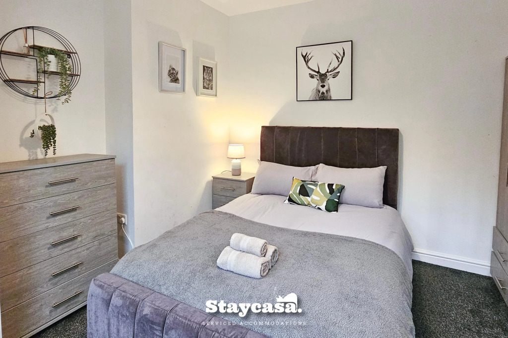 Charming 6-bed Near Alexandra Park - Free Parking