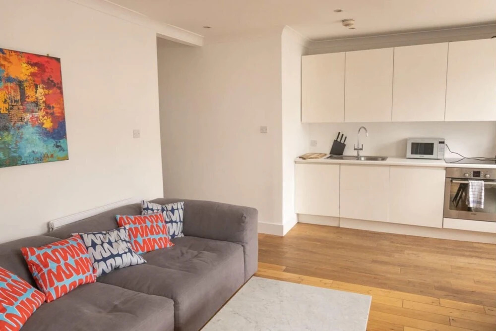 The Hyde Park Wonder - Beckoning 2bdr Flat
