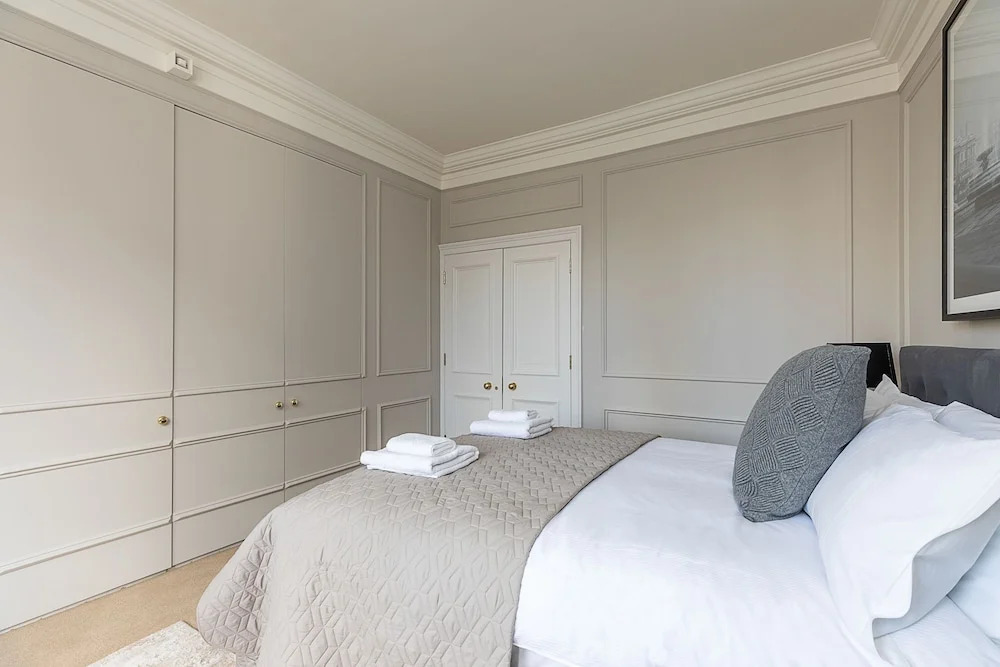 JOIVY Astonishing 2 Bedroom near Mayfair & Piccadilly Circus