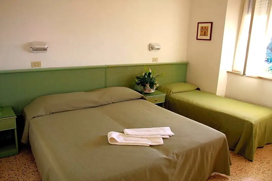 Hotel Excelsior