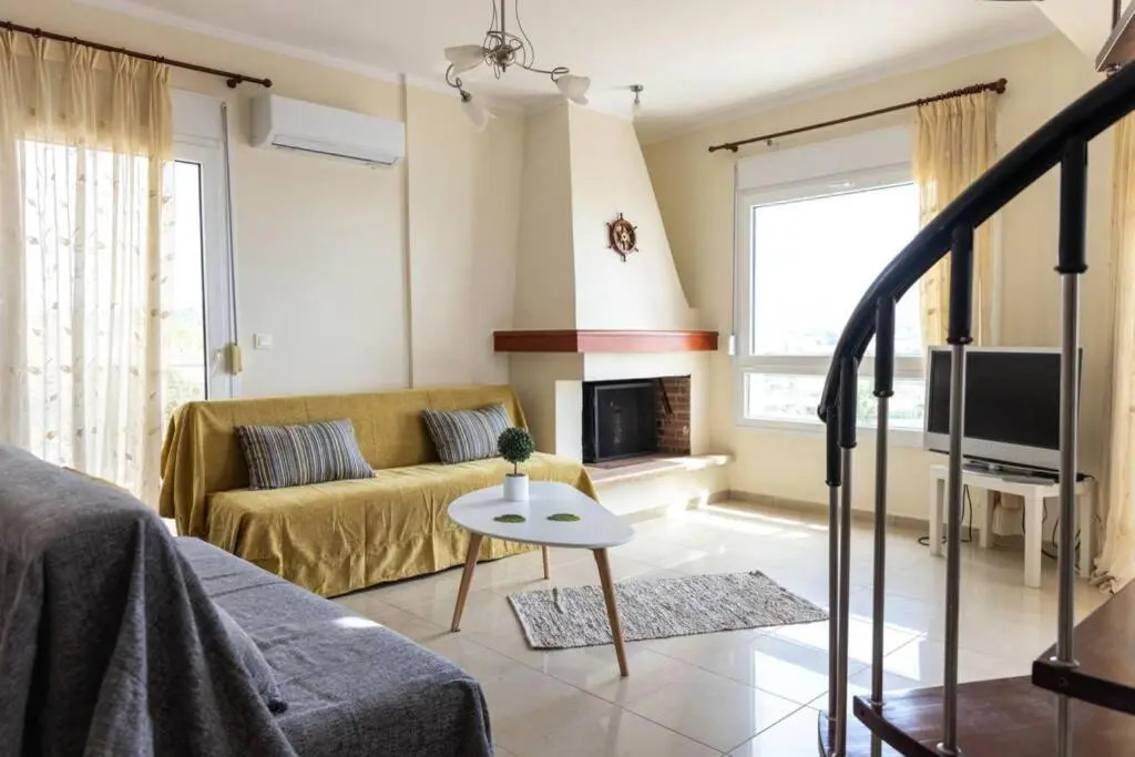 Port View House-Comfy Family Apartment-Panoramic View