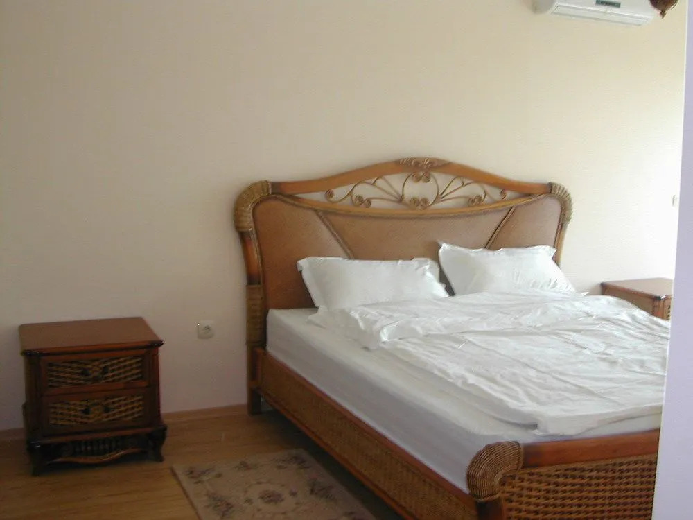 Chateau del Marina Apart Complex