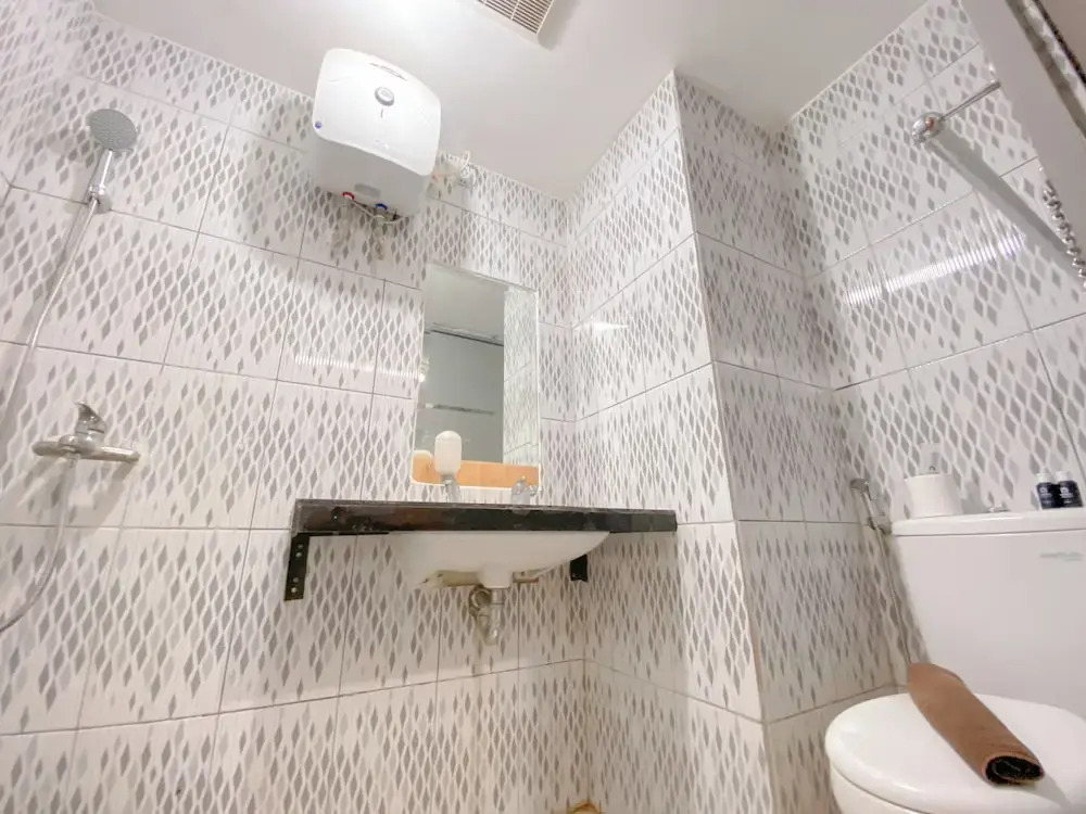 The Metropolitan Manor Studio Apartment At Parahyangan Residence