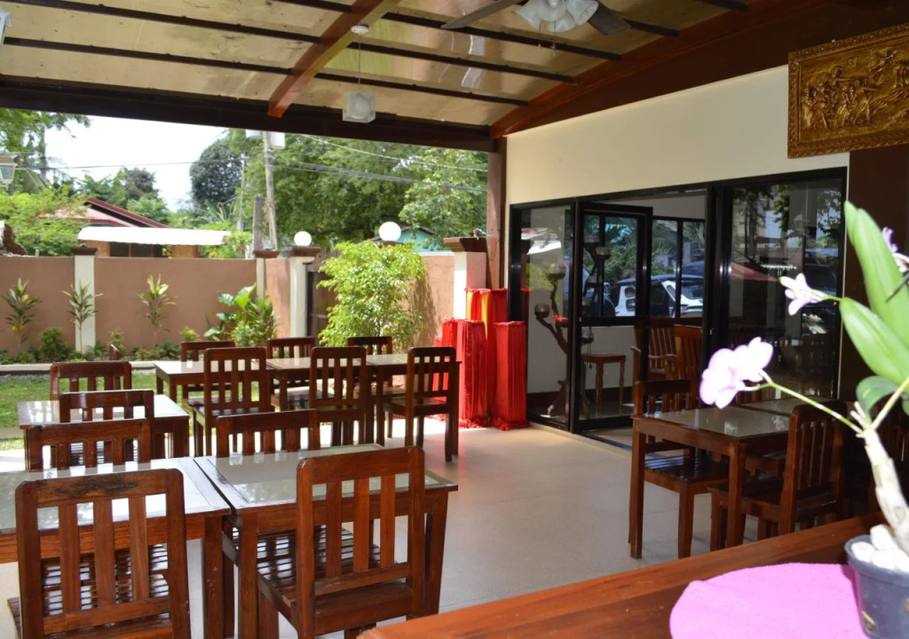 DIAKOPES INN