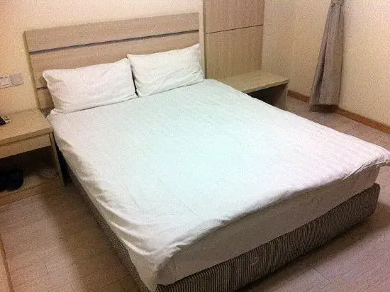 Jinqilin Hostel (Shanghai Waigaoqiao Free Trade Zone)