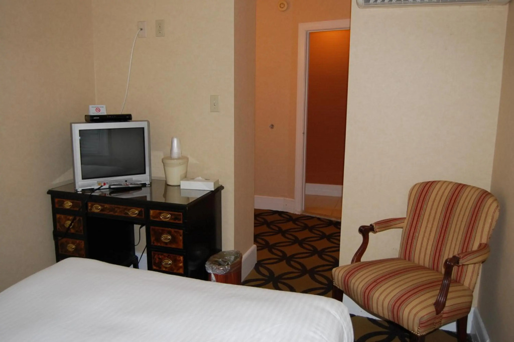 Windsor Inn Hotel