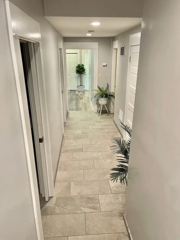 Anne Haven Spacious Retreat DT Seattle