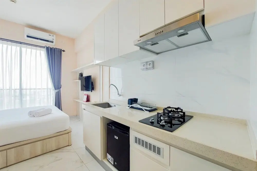 Cozy Design Studio At 21St Floor Sky House Bsd Apartment