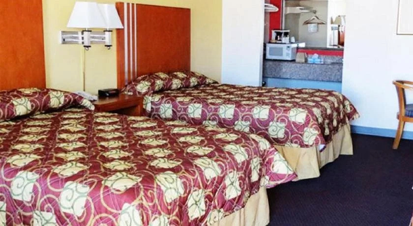 Winnie Inn Suites & RV Park